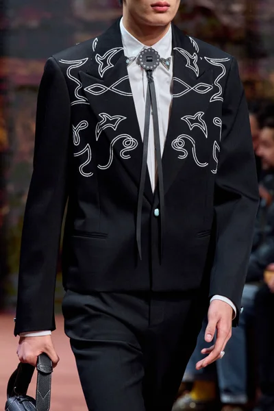 Look 174